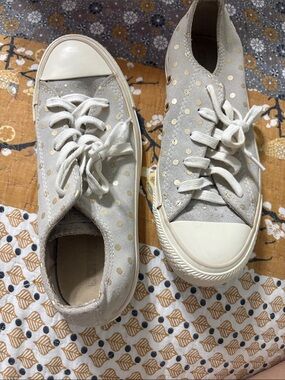 Converse Light Gray Canvas Sneakers with Gold Polka Dots